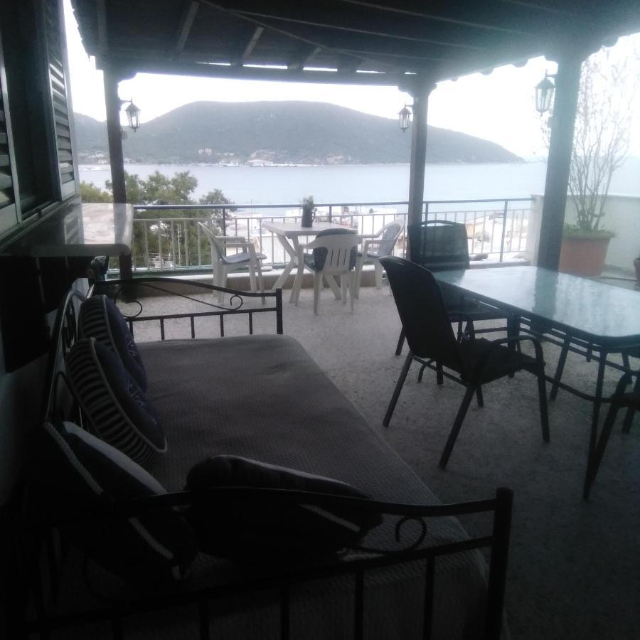 Apartamento Panorama Néa Péramos Exterior foto